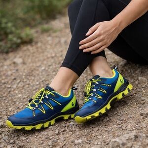 Calceus Hiking Trail Walking Water Repellent Shoes for Women Size 38